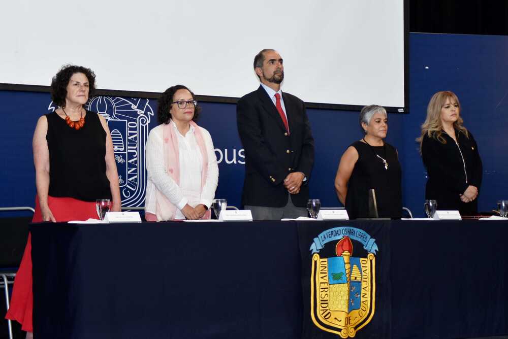 ninas en la ciencia 01