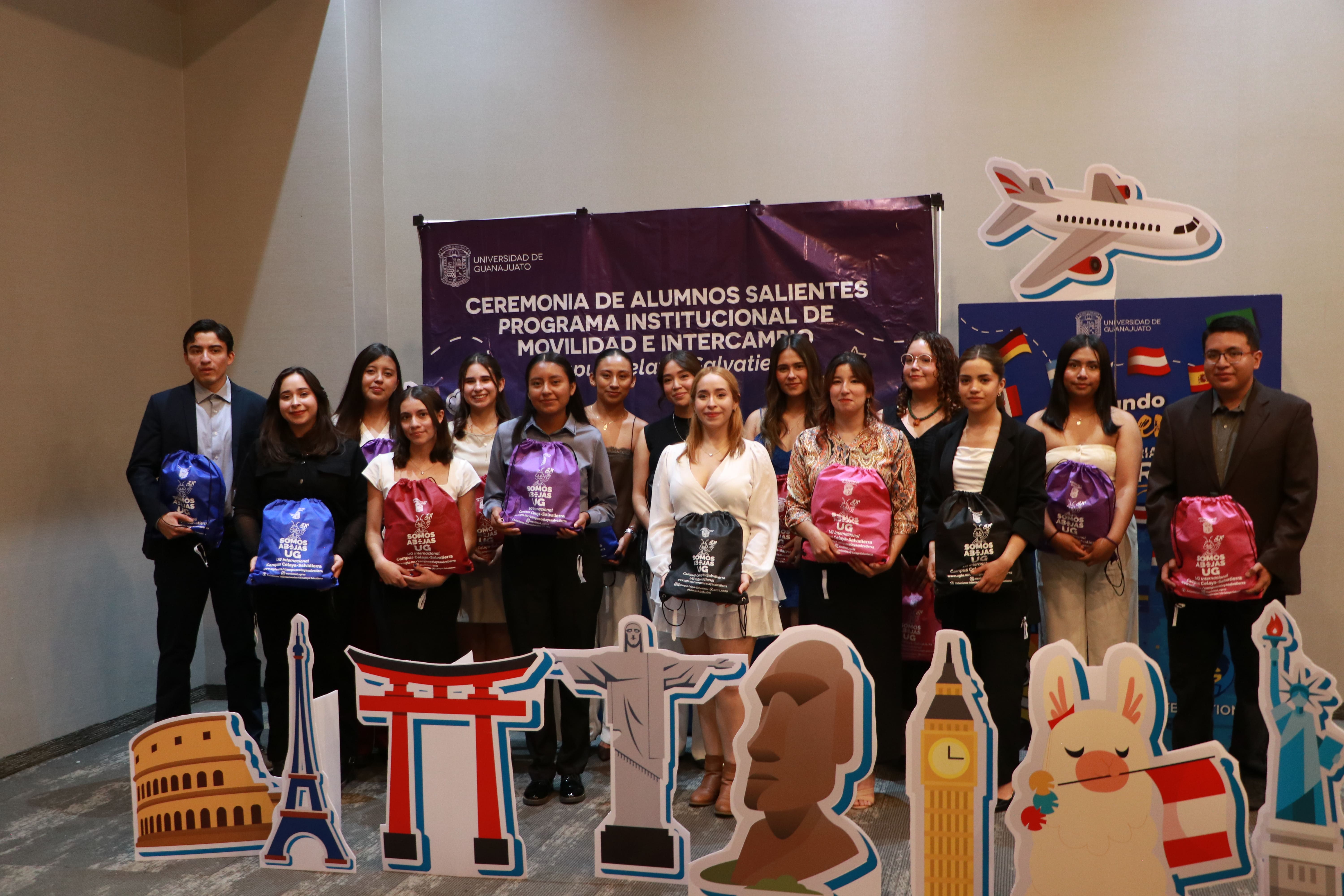 ug ccs abejas viajeras 11