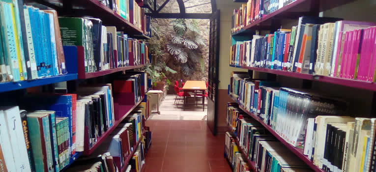 biblioteca-diego-rivera-sede-belen-ug-ugto